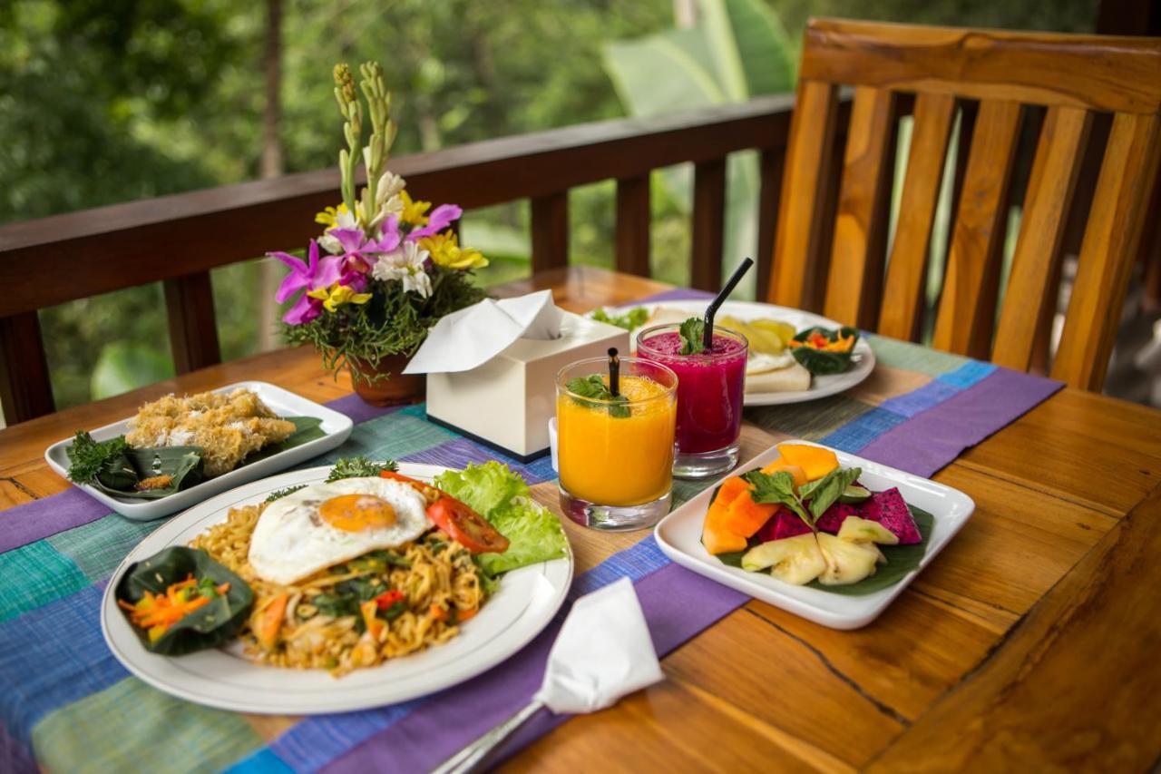 Hotel Ayu Duwur Beji Ubud Exterior foto